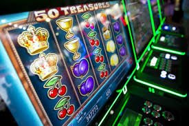 Meja roulette dengan dealer profesional